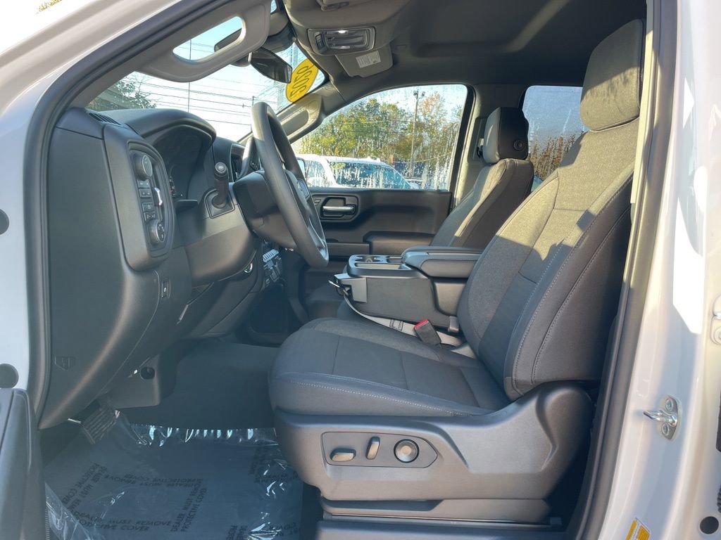 New 2026 Chevrolet Silverado 1500 Custom image 4