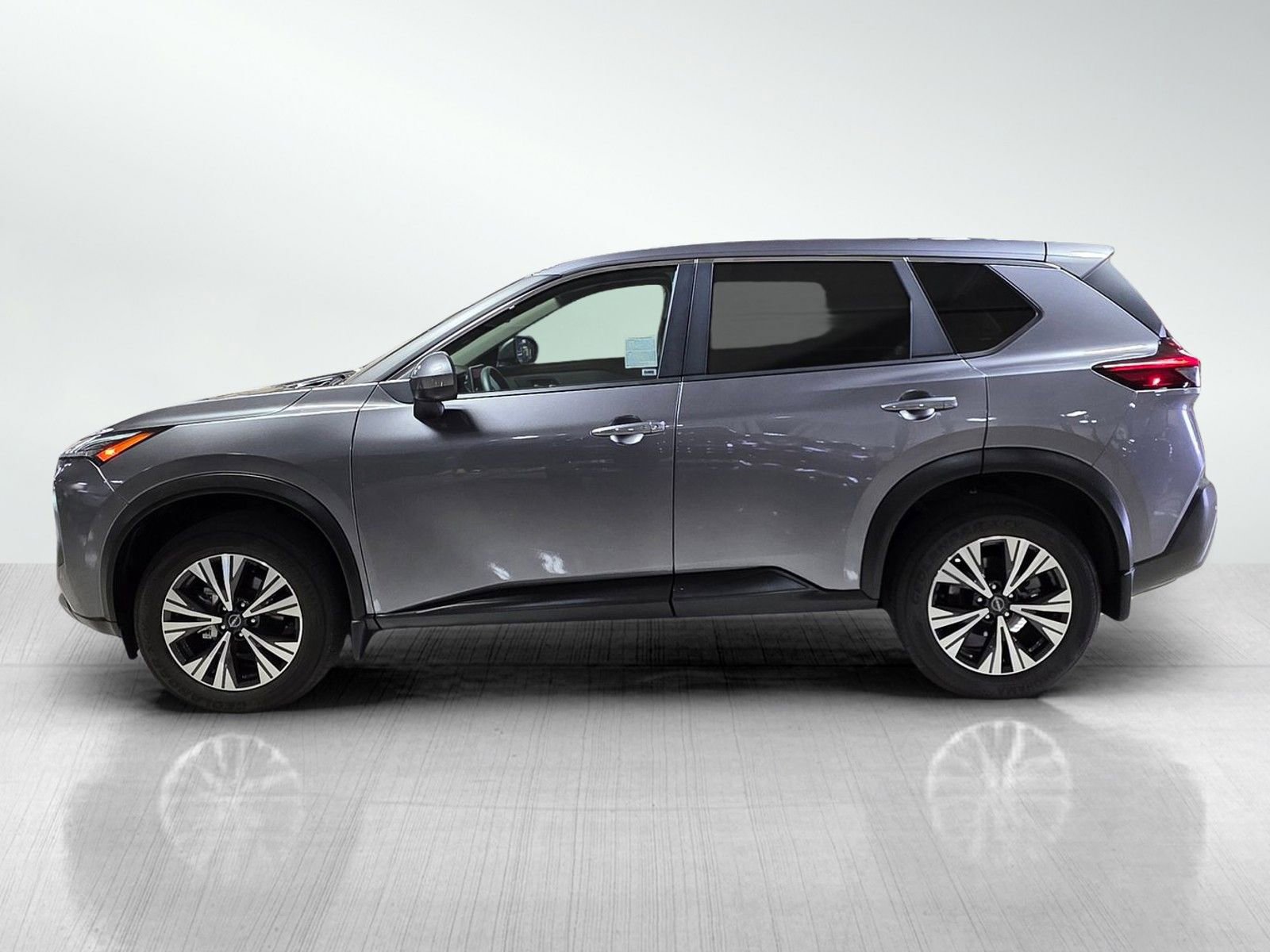 Used 2023 Nissan Rogue SV AWD/4WD image 4