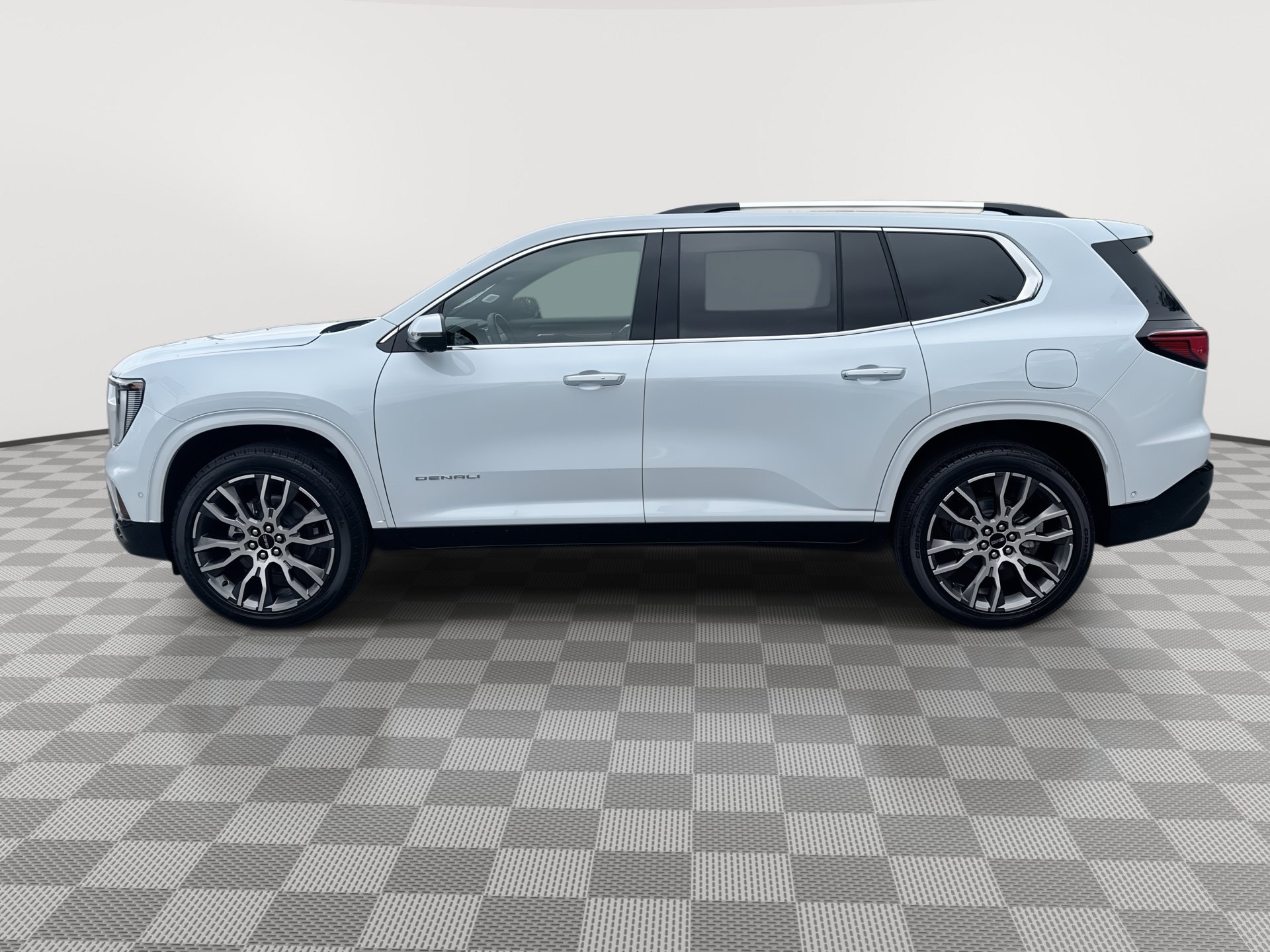New 2026 GMC Acadia Denali Ultimate AWD/4WD image 5