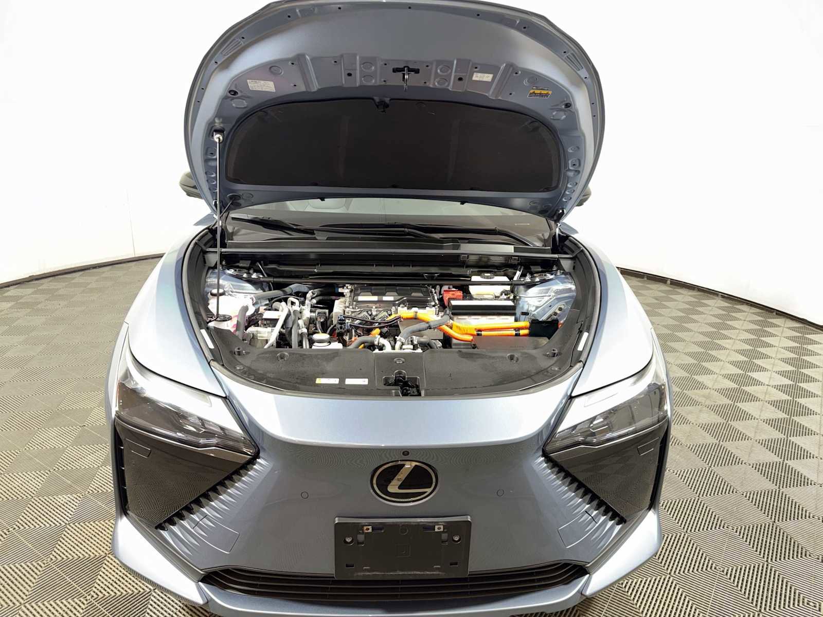 Used 2024 Lexus RZ 300e Premium w/ Accessory Package (Z1) FWD image 28
