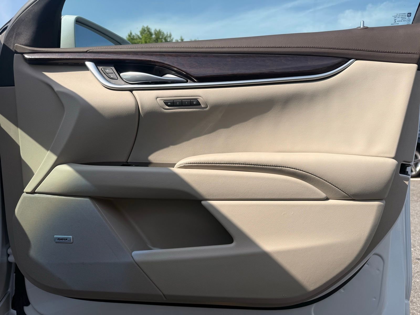 Used 2016 Cadillac XTS Premium image 33