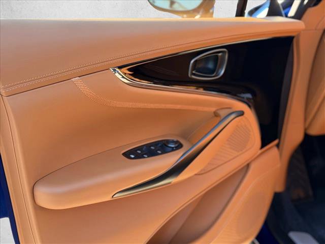 New 2026 Aston Martin DBX 707 AWD/4WD image 13