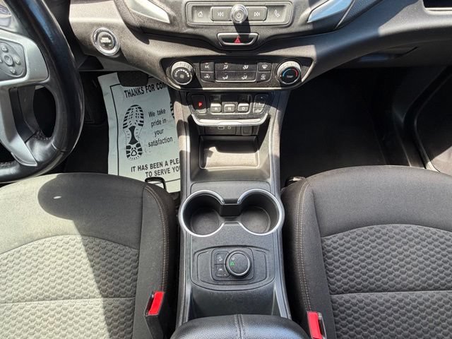 Used 2021 GMC Terrain SLE FWD image 27