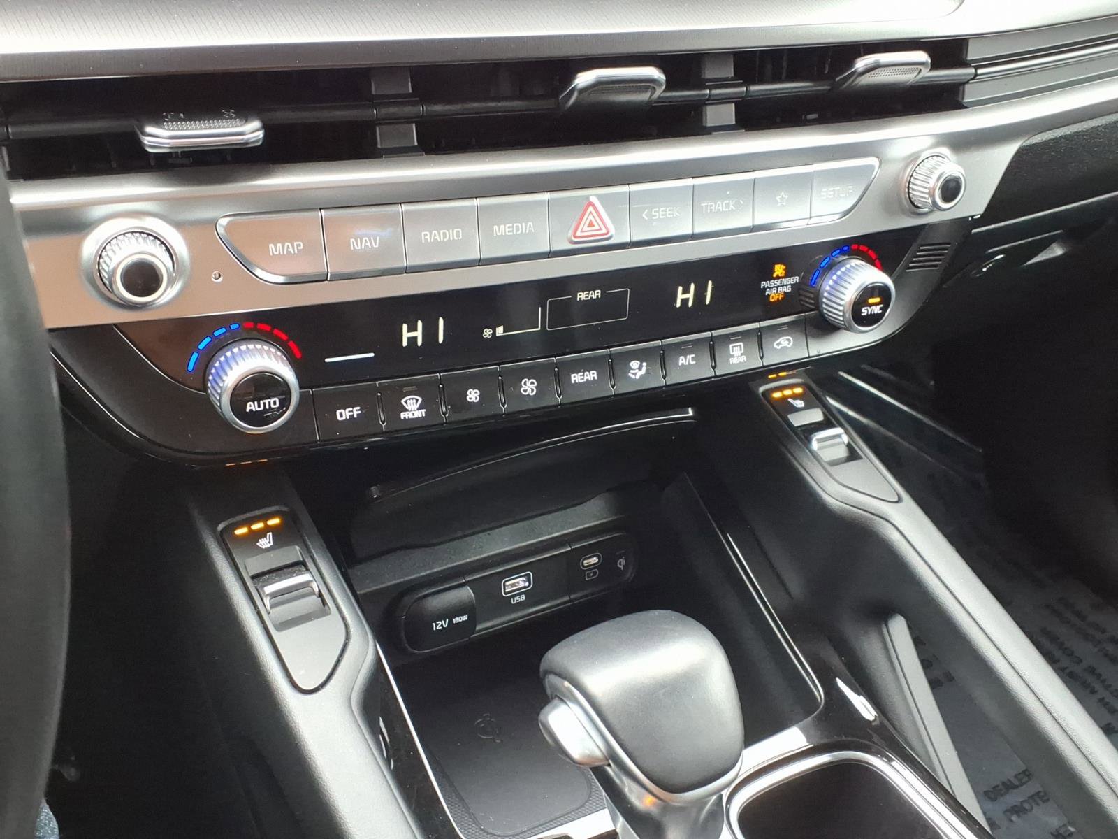 Used 2023 Kia Telluride S image 18