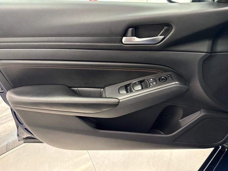 Used 2022 Nissan Altima 2.5 SR image 31