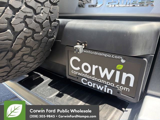 Used 2007 Toyota FJ Cruiser 4WD image 10