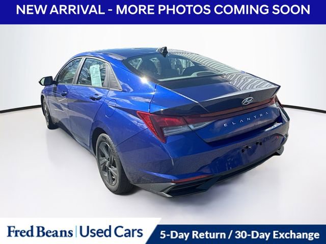 Used 2022 Hyundai Elantra SEL w/ Cargo Package image 4