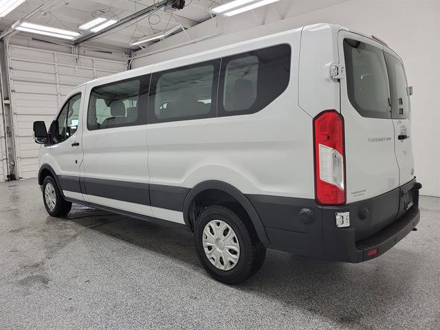 Used 2024 Ford Transit 350 XLT image 4