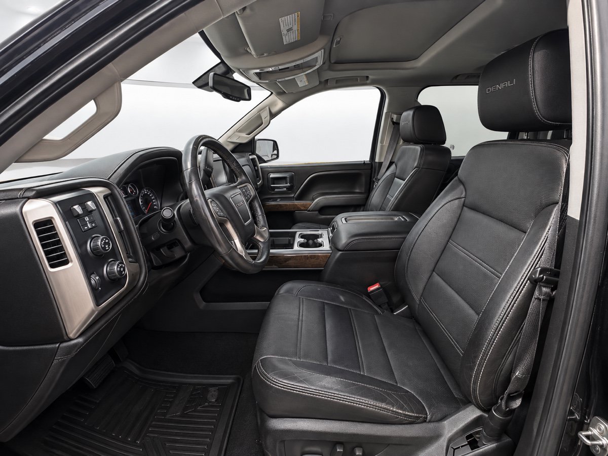 Used 2015 GMC Sierra 1500 Denali w/ Driver Alert Package AWD/4WD image 13