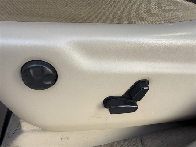 Used 2020 Jeep Grand Cherokee Overland image 21