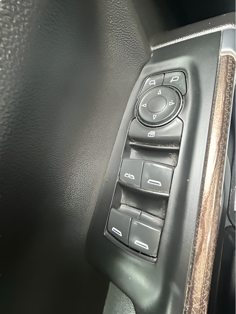 Used 2022 Chevrolet Silverado 1500 RST w/ Bed Protection Package AWD/4WD image 19