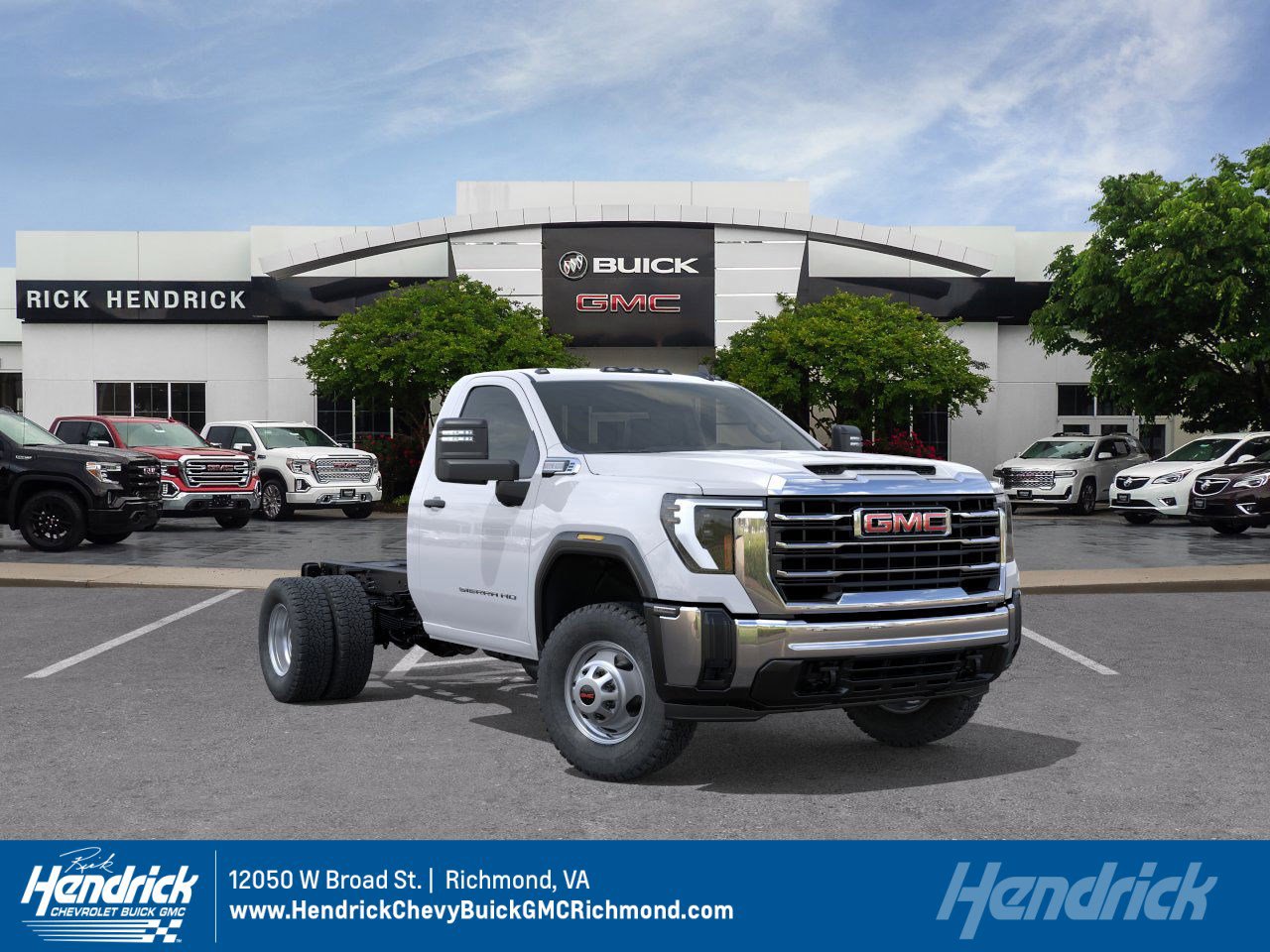 New 2025 GMC Sierra 3500 Pro w/ Convenience Package image 1