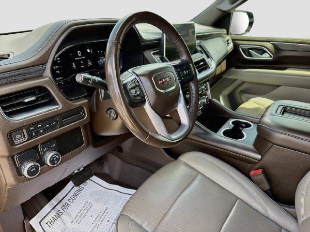 Used 2022 GMC Yukon SLT w/ SLT Luxury Package RWD image 28
