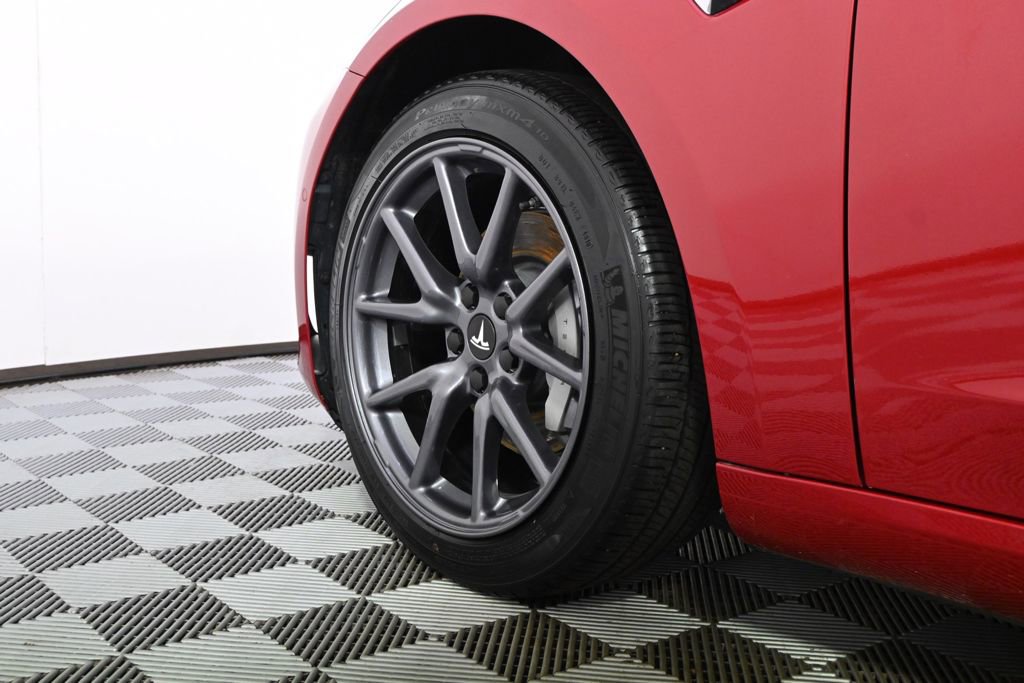 Used 2019 Tesla Model 3 Standard Range Plus image 20