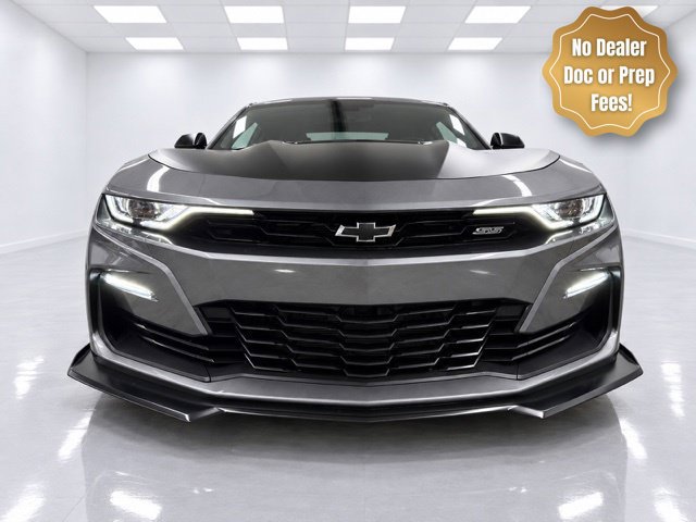 Used 2022 Chevrolet Camaro SS RWD image 2