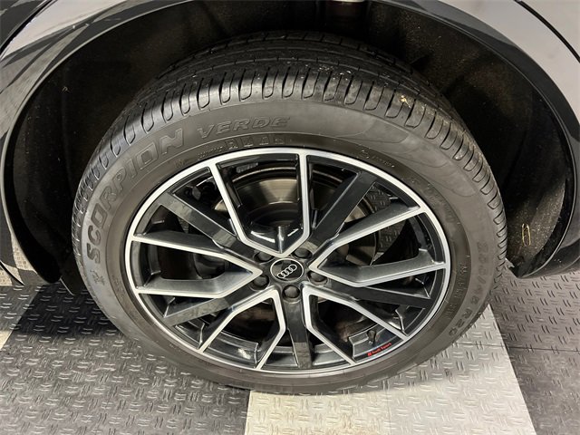 Used 2023 Audi SQ5 Premium Plus image 16