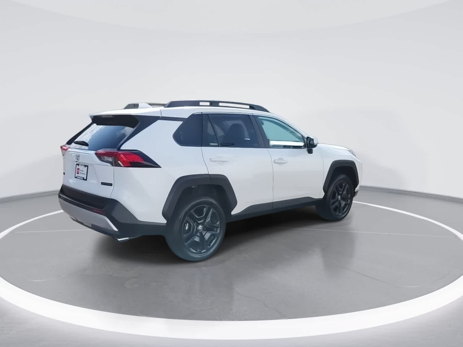Used 2024 Toyota RAV4 Adventure AWD/4WD image 8