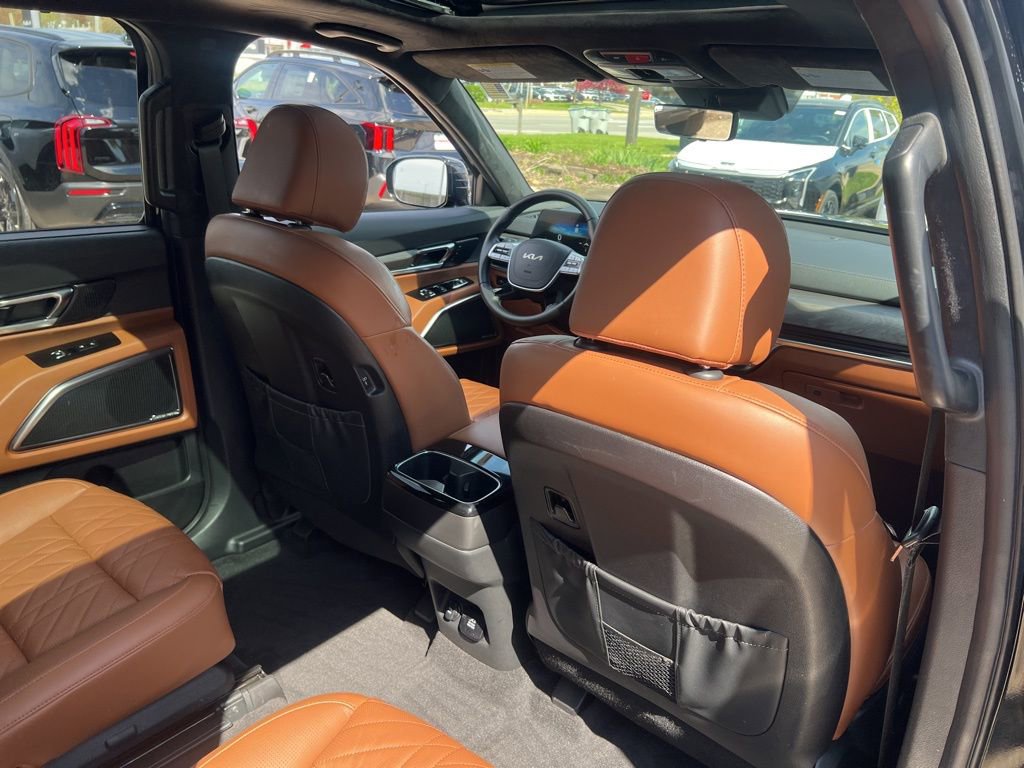 Certified 2024 Kia Telluride SX Prestige X-Line AWD/4WD image 16