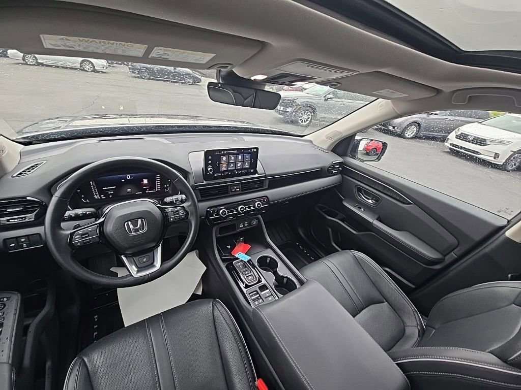 Used 2024 Honda Pilot Elite image 28