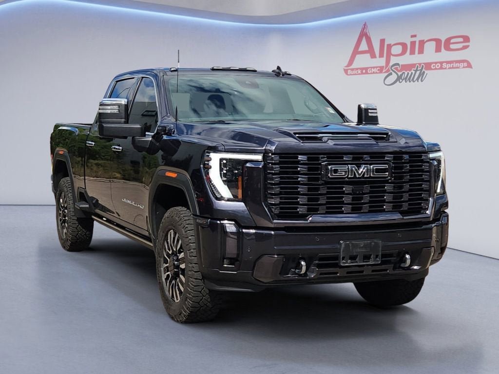 Certified 2024 GMC Sierra 2500 Denali Ultimate AWD/4WD image 7