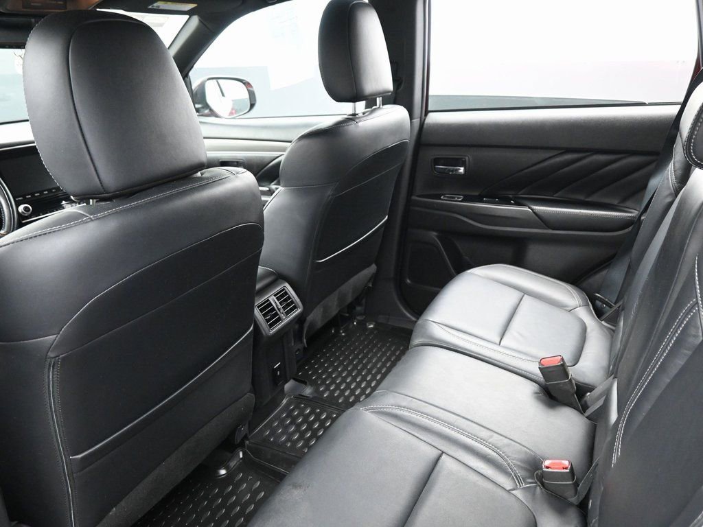 Used 2021 Mitsubishi Outlander SEL image 33
