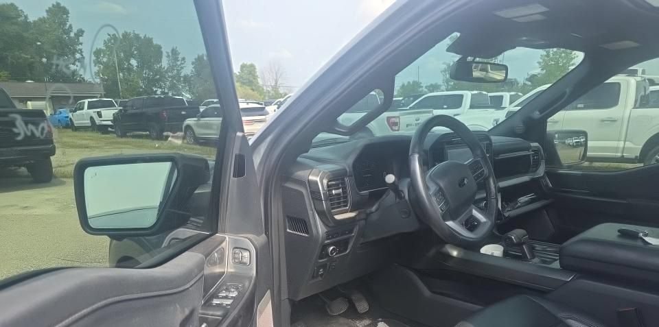 Used 2024 Ford F150 Lariat AWD/4WD image 7