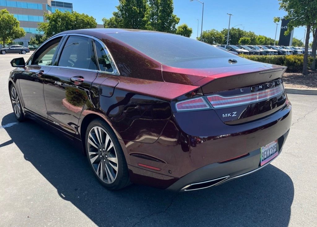 Used 2018 Lincoln MKZ Reserve w/ Technology Package FWD image 4