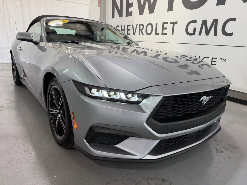 Used 2024 Ford Mustang Premium RWD image 35