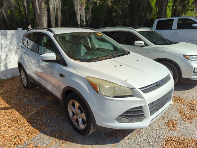 Used 2014 Ford Escape SE w/ Equipment Group 201A image 1