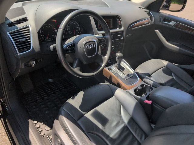 Used 2011 Audi Q5 2.0T Premium AWD/4WD image 10