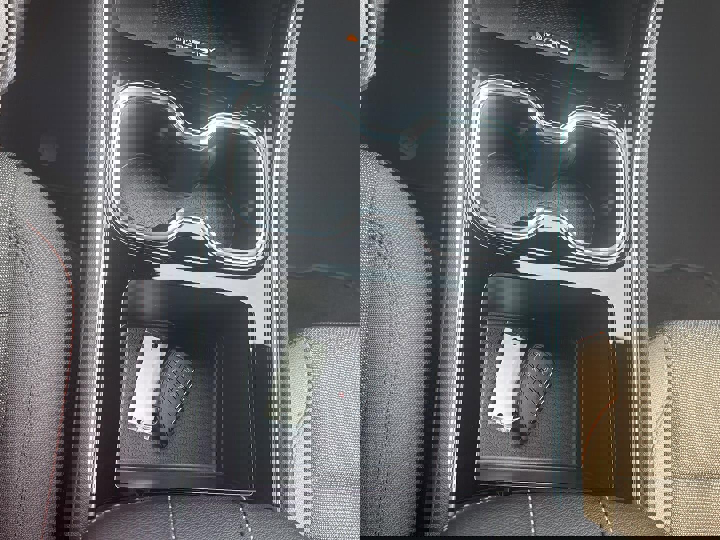 Used 2025 Chevrolet Traverse LT image 22