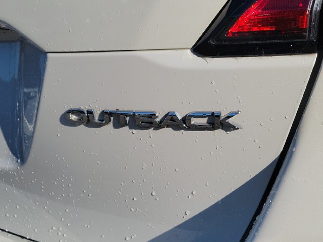 Certified 2025 Subaru Outback AWD/4WD image 8