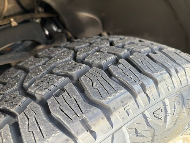 Used 2013 Ford Expedition Limited image 10