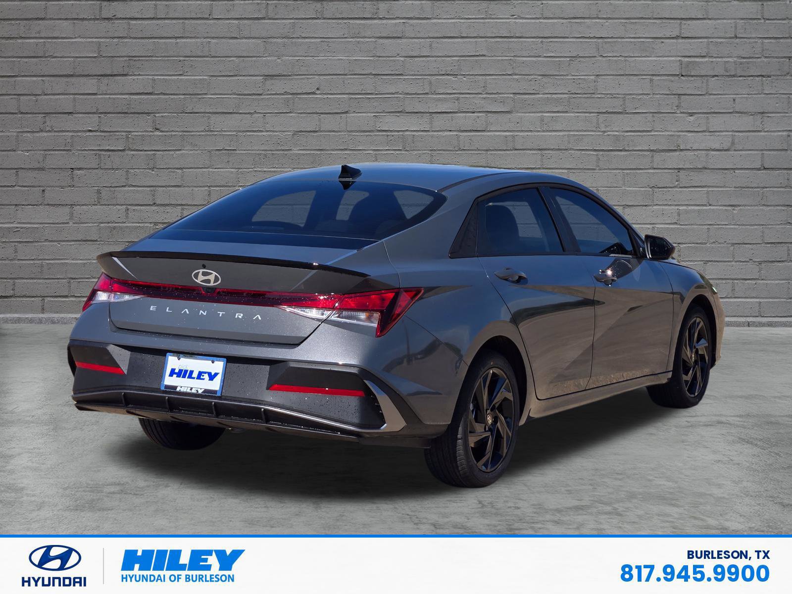 New 2026 Hyundai Elantra SEL Sport FWD image 4