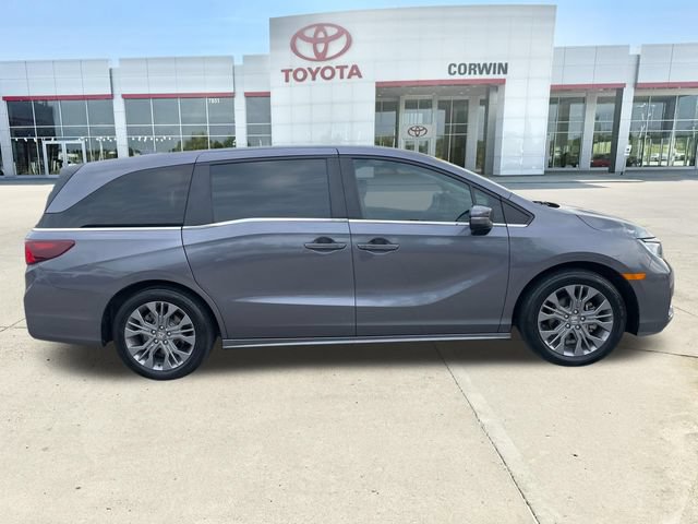 Used 2025 Honda Odyssey Touring image 6
