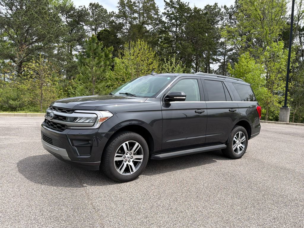Used 2024 Ford Expedition XLT image 9