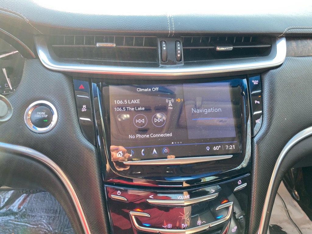 Used 2019 Cadillac XTS Luxury image 13