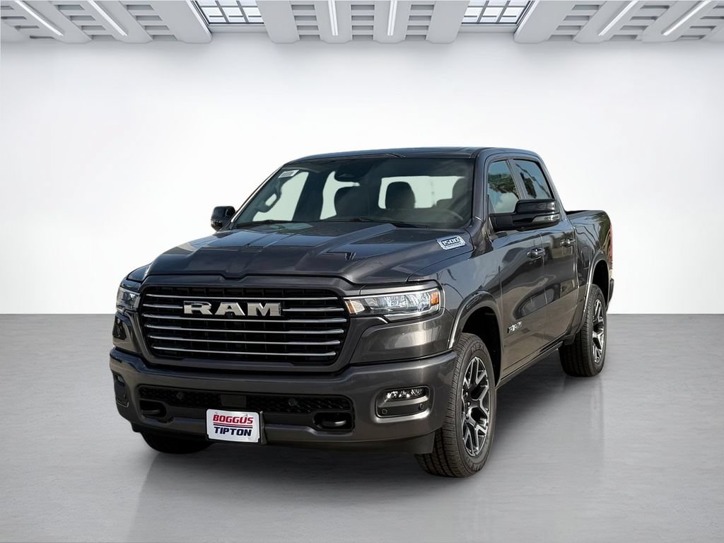 New 2026 RAM 1500 Laramie AWD/4WD image 7