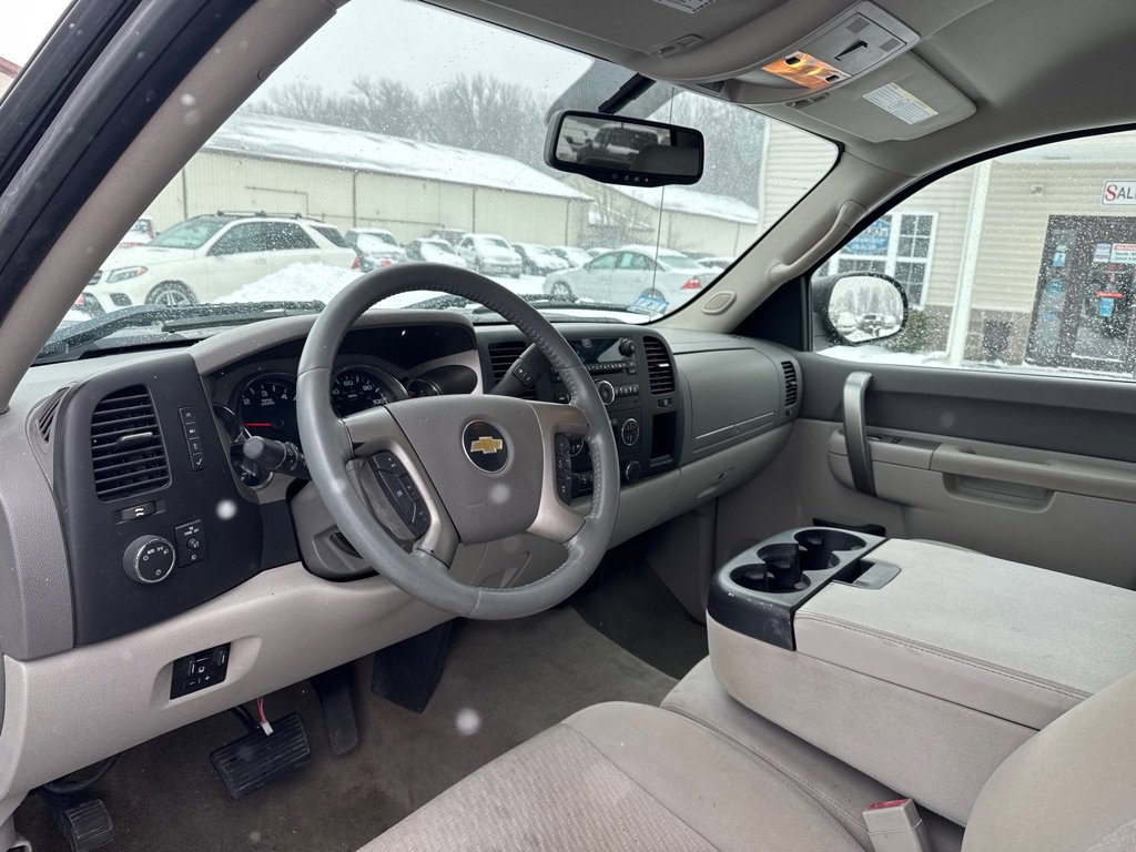 Used 2012 Chevrolet Silverado 2500 LT w/ Interior Plus Package image 13