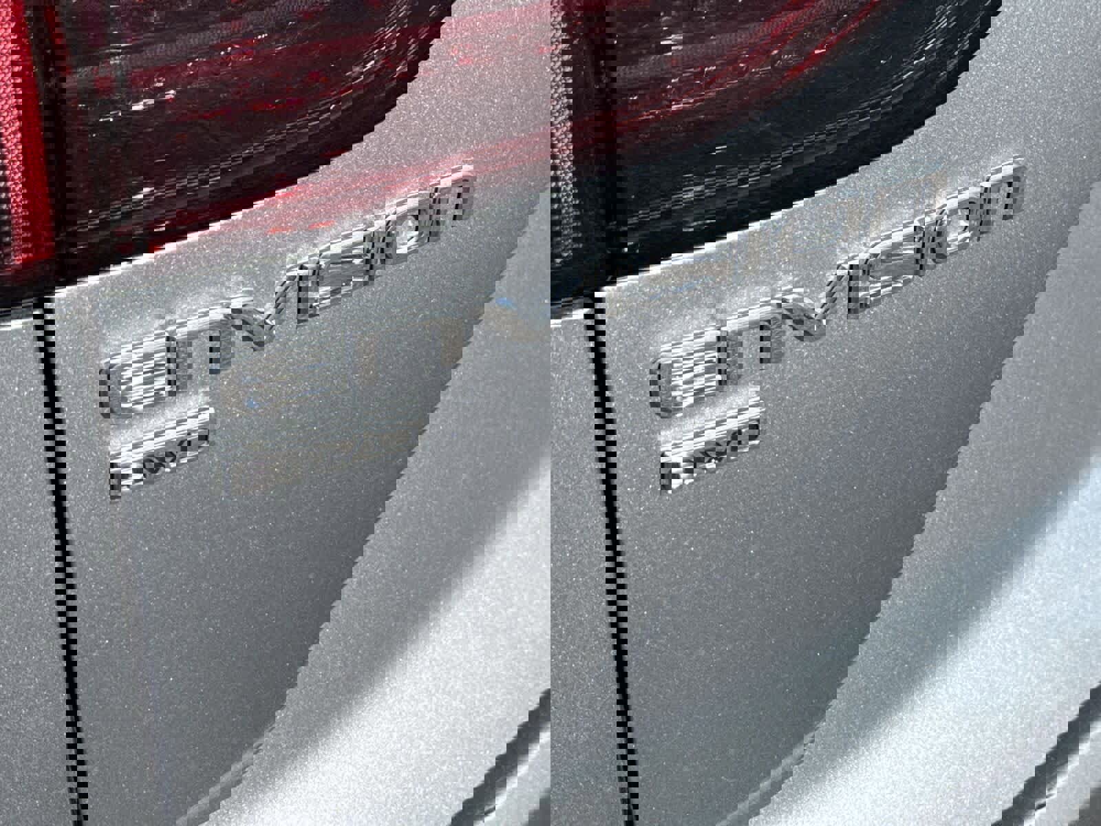 Used 2025 Buick Envision Sport Touring image 33