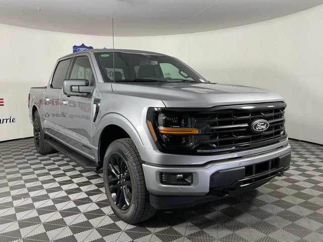 New 2025 Ford F150 XLT w/ Equipment Group 302A MID