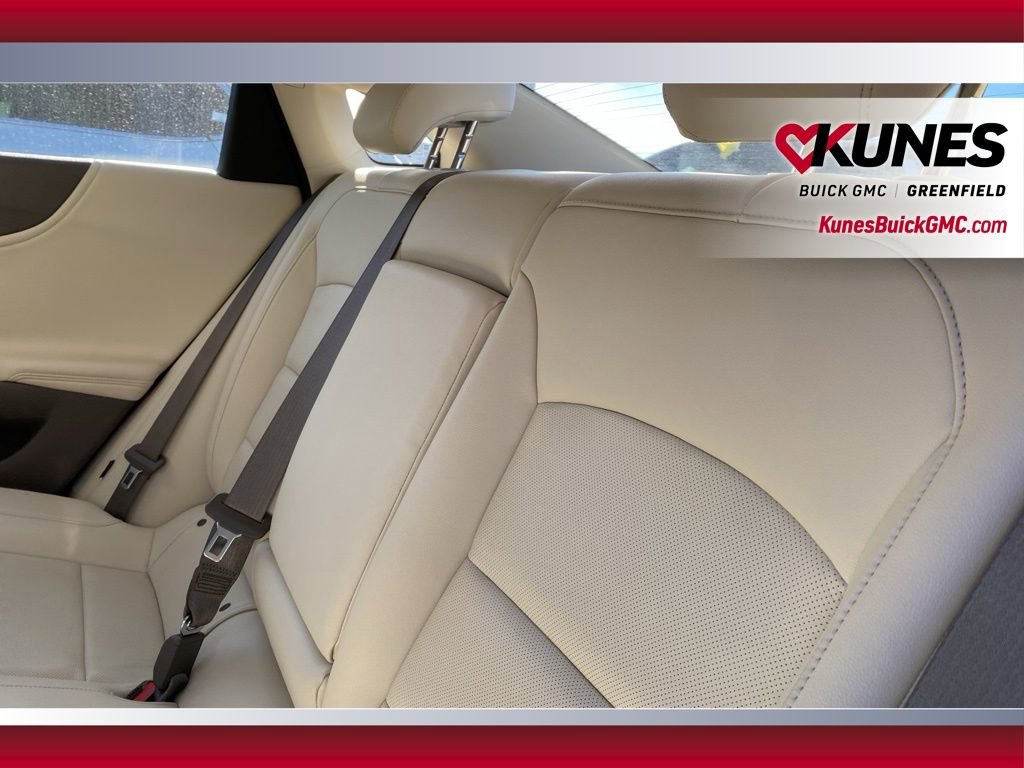 Used 2024 Chevrolet Malibu LT image 31