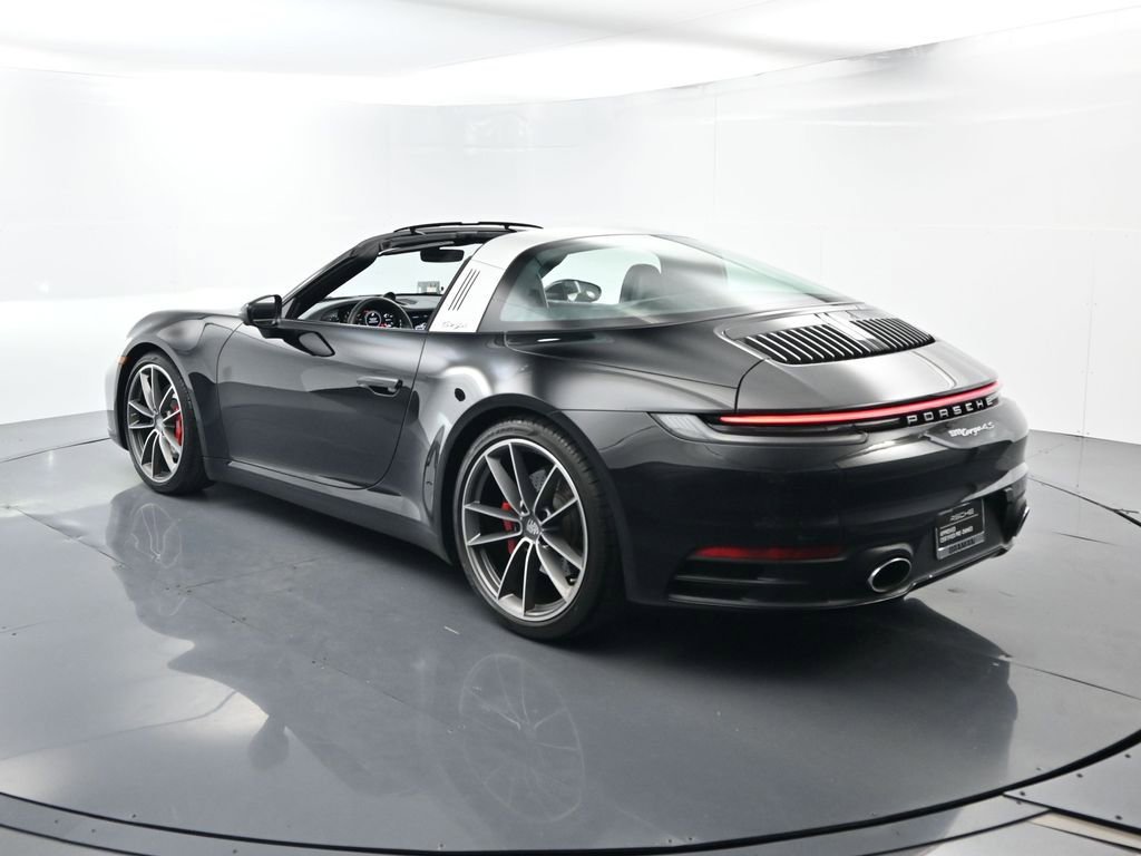 Certified 2021 Porsche 911 Targa 4S image 3