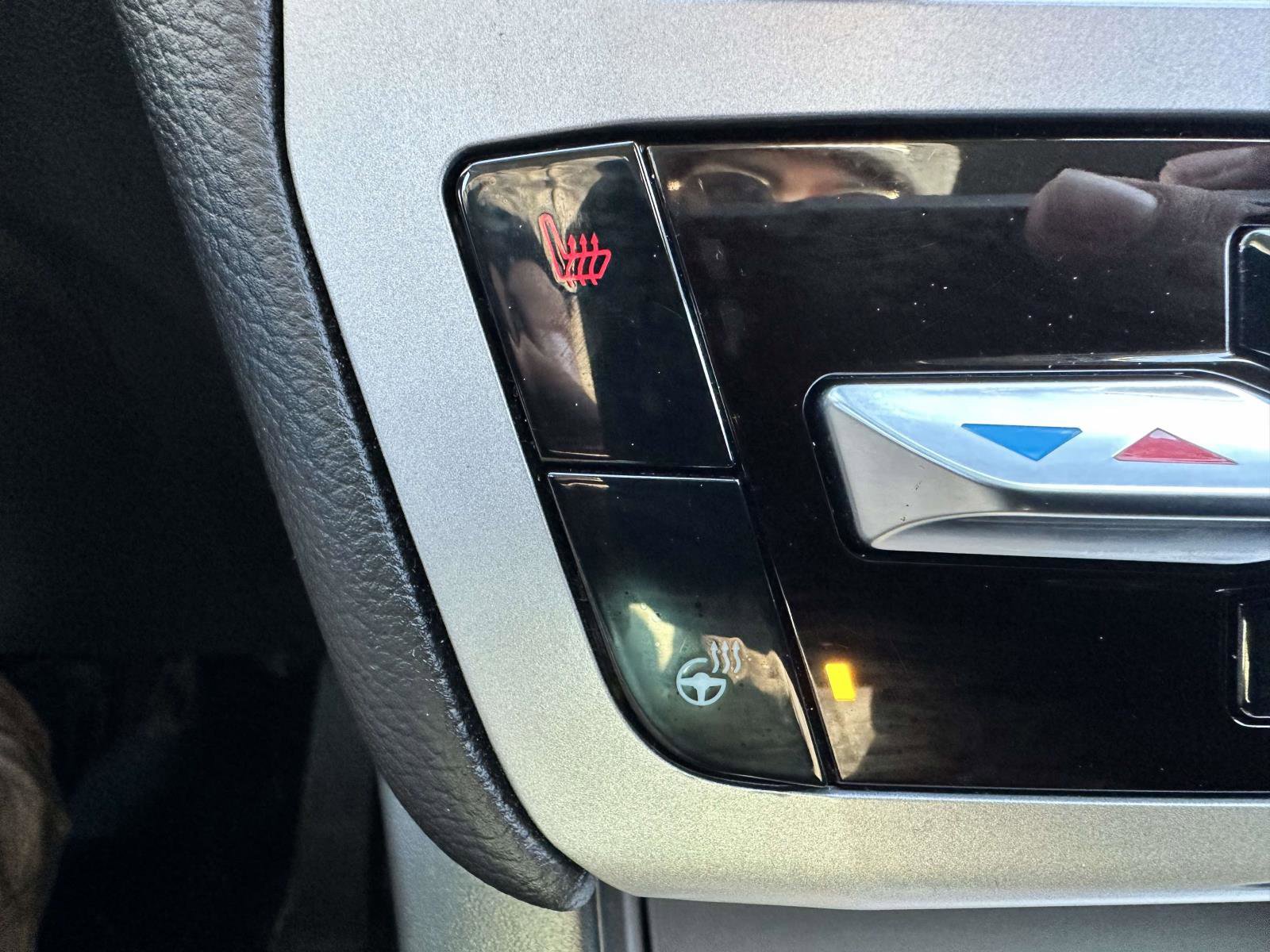 Used 2023 Ford Explorer XLT w/ Equipment Group 202A image 26