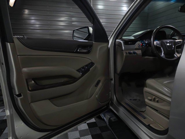 Used 2017 GMC Yukon XL SLT w/ Open Road Package image 36