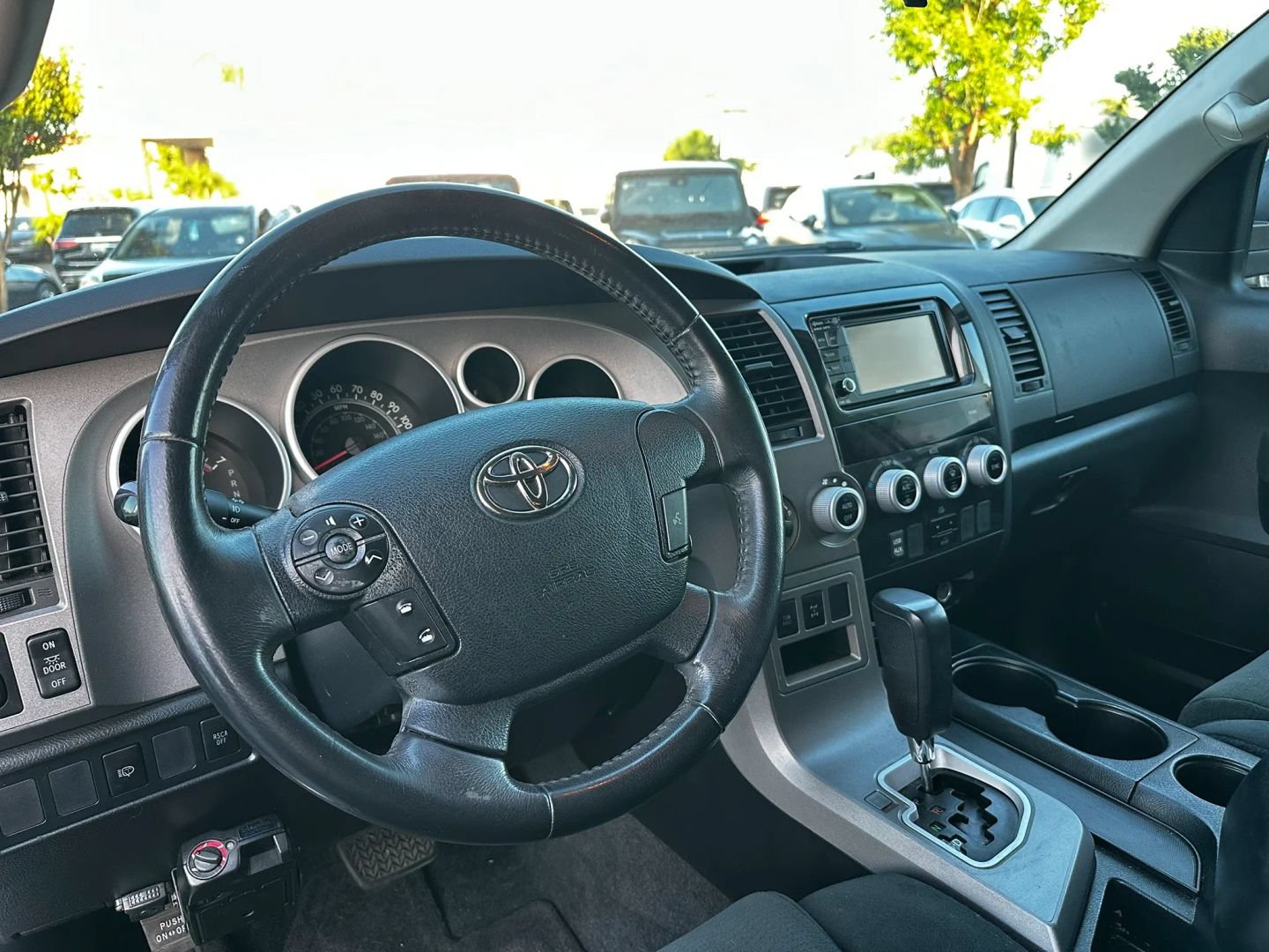 Used 2013 Toyota Sequoia SR5 w/ Sport Appearance Pkg AWD/4WD image 11