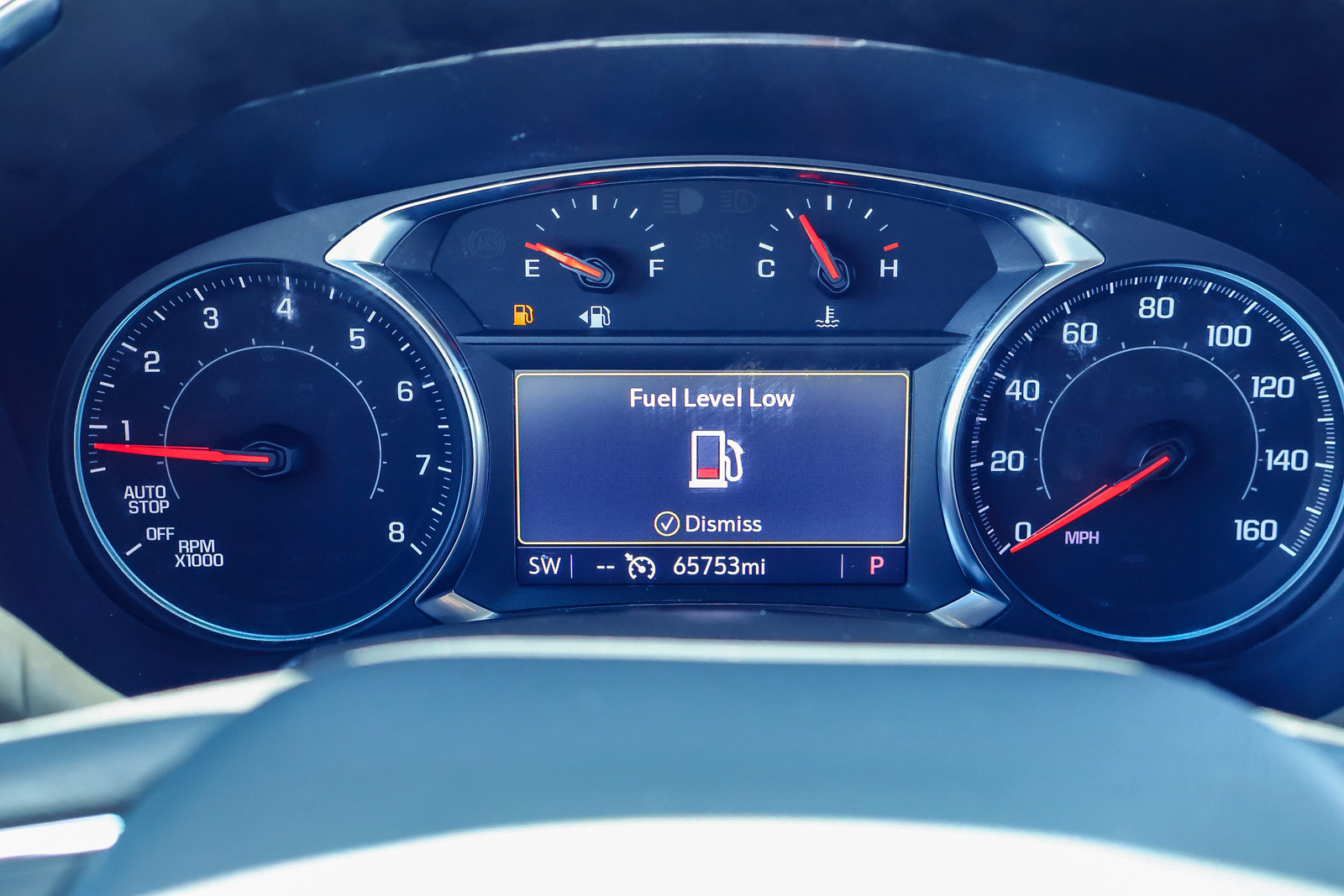 Used 2023 Chevrolet Equinox Premier AWD/4WD image 12