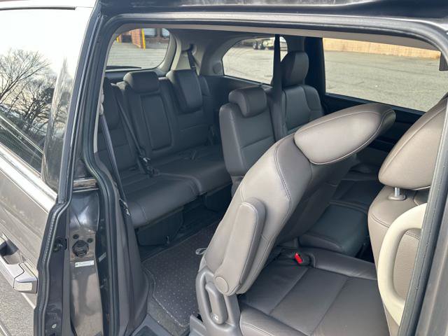 Used 2013 Honda Odyssey Touring Elite image 15