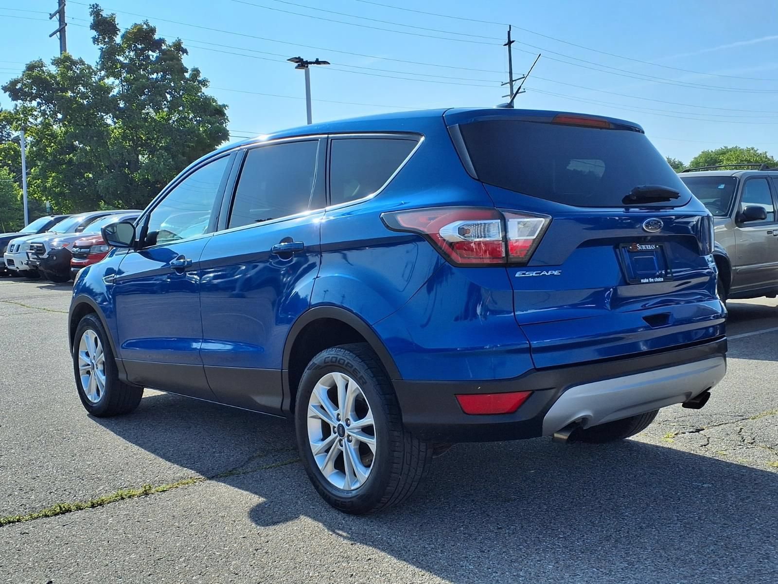 Used 2017 Ford Escape SE AWD/4WD image 7