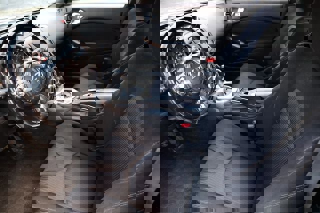 Used 2016 Nissan 370Z Coupe image 6